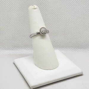 Brand New Sterling Silver 925 Round Cubic Zirconia Stones Ring